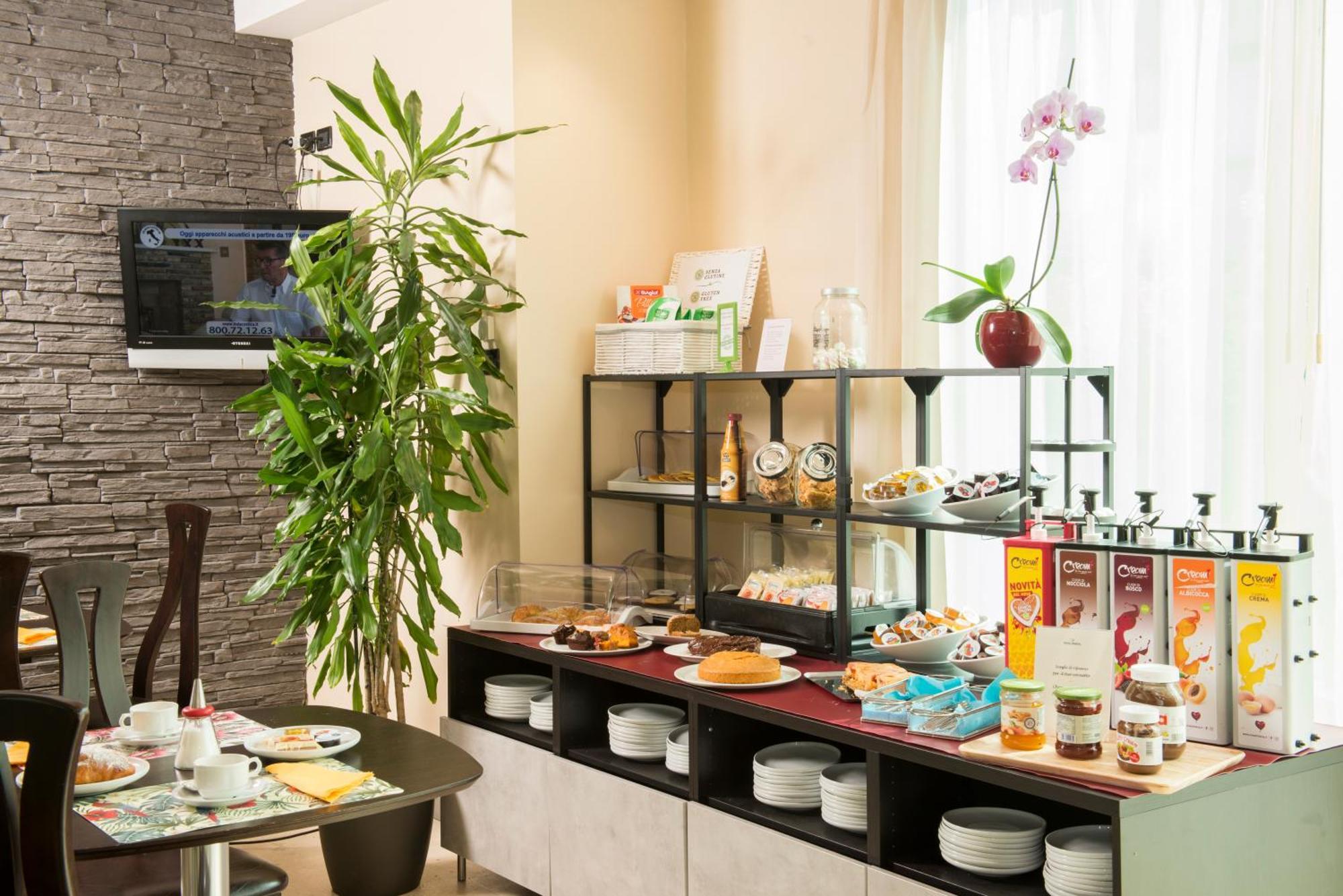 克里斯塔尔酒店 Zanè 外观 照片